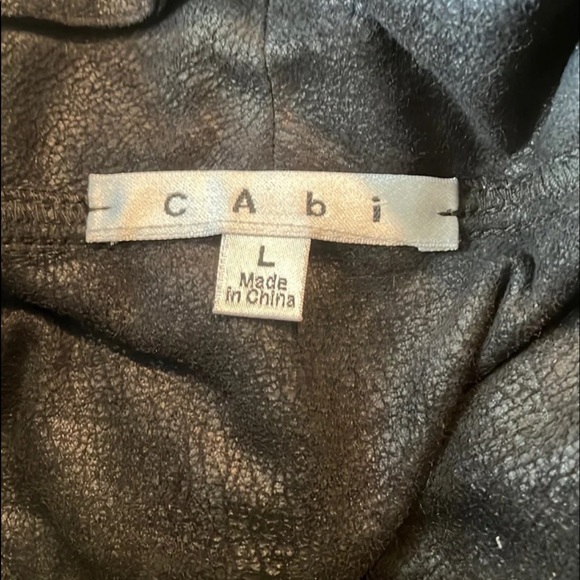 CAbi Owens Waterfall Drape Faux Leather Jacket Women’s Large Style 527 Black - Picture 6 of 6